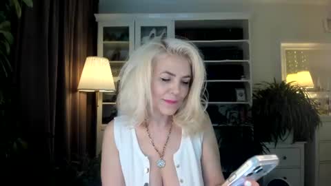 ollalla7 online show from August 2, 4:03 pm