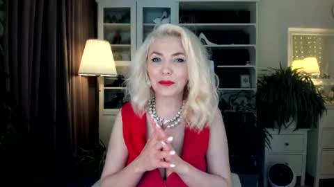 ollalla7 online show from August 5, 2:26 pm