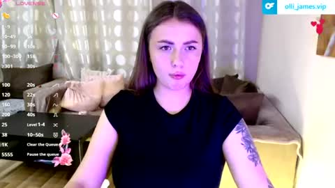 ollie_jamess online show from July 18, 9:16 pm