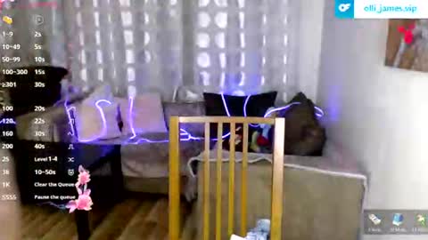 ollie_jamess online show from July 27, 9:53 pm