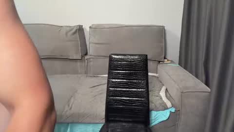 ollyfunboy online show from August 8, 9:26 pm