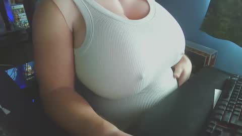 Dani Pregna online show from June 1, 3:37 pm