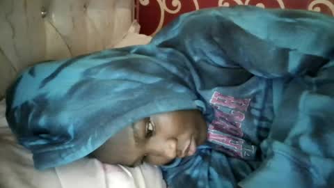 olwami4 online show from July 19, 5:53 am