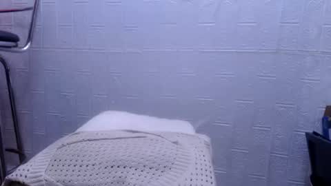 oly10022020 online show from August 17, 1:49 pm