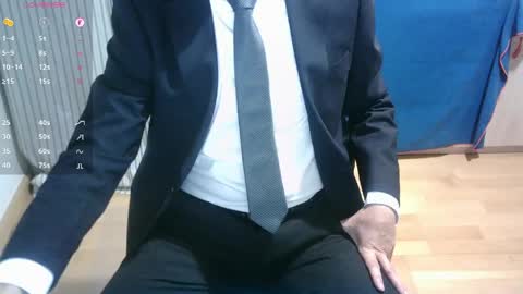 Omar online show from April 13, 6:14 pm