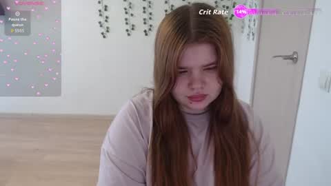 melly online show from June 22, 8:26 am