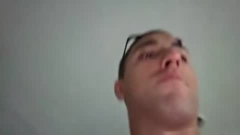 I am he online show from August 6, 4:17 pm
