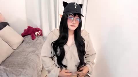 Omori Chan   online show from June 28, 7:22 am