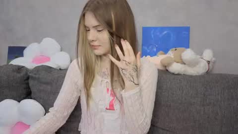 Eva online show from August 13, 1:36 pm