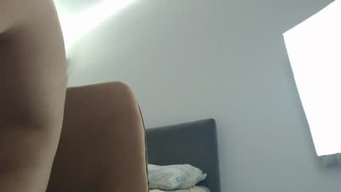onebestlover online show from August 10, 2:07 pm