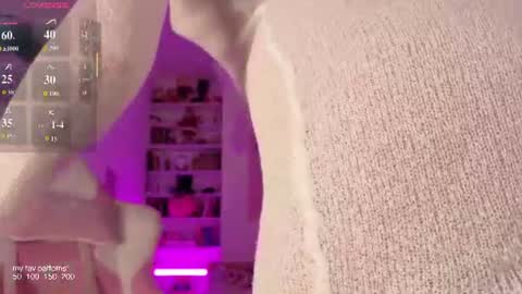 Ana online show from August 3, 4:14 pm