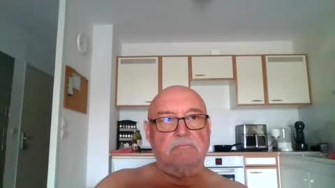 Onemoretimebis online show from July 26, 6:51 am