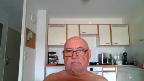 Onemoretimebis online show from July 26, 9:03 am