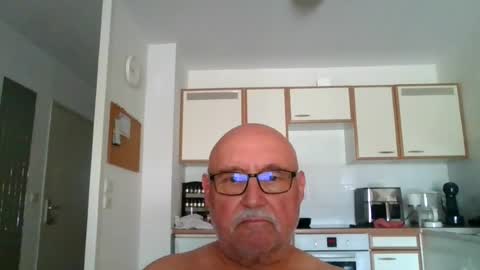 Onemoretimebis online show from July 28, 1:39 pm