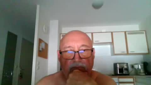 Onemoretimebis online show from August 12, 2:08 pm