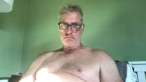 onenortiboy online show from July 30, 5:42 pm