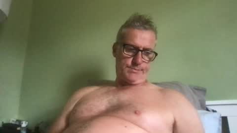 onenortiboy online show from August 4, 10:45 am