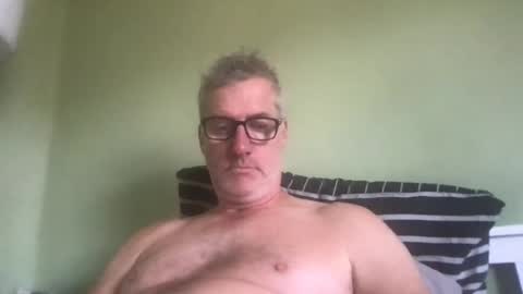 onenortiboy online show from August 8, 10:15 am