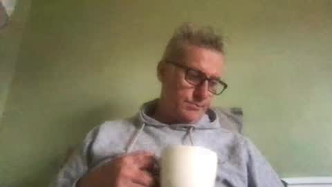 onenortiboy online show from August 10, 7:32 am