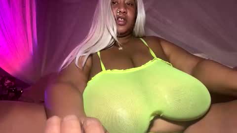 onlineerica online show from March 25, 4:18 am