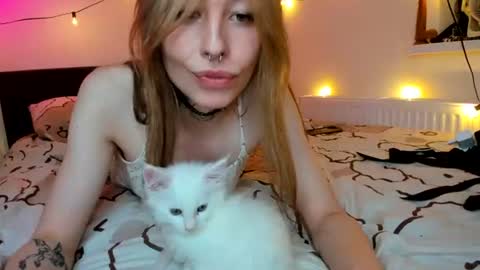 Iva online show from July 6, 3:37 pm