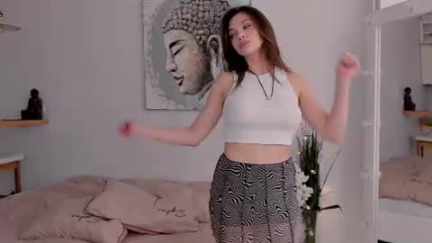Lilith online show from August 8, 2:06 pm