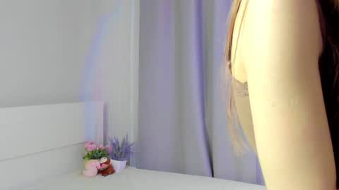 Hello My name is Mary nice to meet you  Telegram cuuutekitten online show from August 16, 1:48 pm