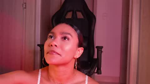 misssaray official online show from July 31, 12:50 am