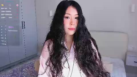 Amelia online show from July 15, 8:04 am