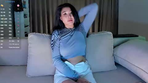Amelia online show from August 11, 8:55 pm