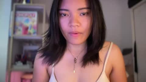 onlylana1 online show from August 5, 6:22 am