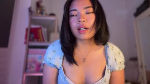onlylana1 online show from August 15, 1:48 pm