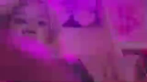 Avery Lee online show from August 17, 6:46 pm