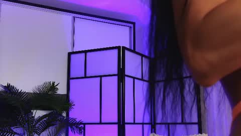 onlyxandra7 online show from August 7, 6:24 am