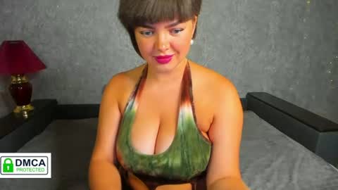 Hi im Natalie im glad to see you here online show from August 16, 12:42 pm