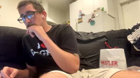 onthecumup69 online show from May 25, 11:01 am
