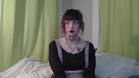 onyx_black666 online show from May 8, 1:40 am