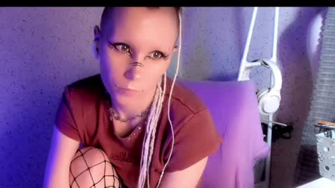 Onyx online show from August 5, 4:38 pm