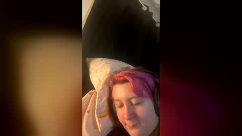 Onyx online show from July 12, 2:18 am