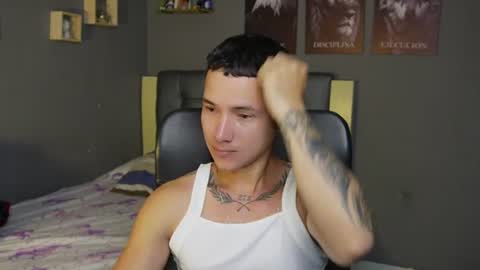 onyx_voss online show from August 6, 11:20 am