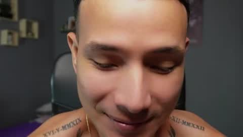 onyx_voss online show from August 8, 6:41 pm