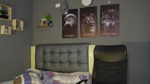 onyx_voss online show from August 10, 4:19 pm