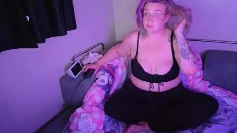 MISS ONYX online show from June 1, 3:20 am