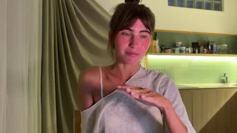 Helen online show from July 4, 10:01 pm