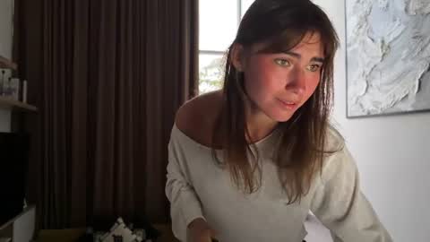 Helen online show from August 7, 10:21 pm