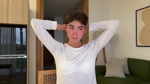 Helen online show from August 10, 10:22 pm