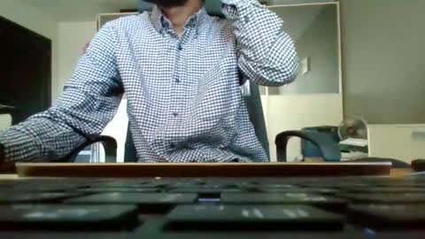 ook_ck online show from April 19, 8:57 am