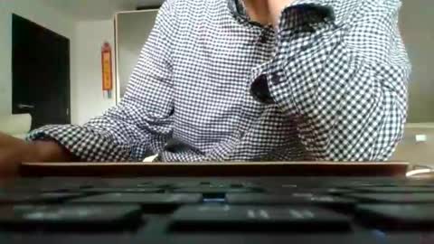 ook_ck online show from April 19, 4:28 pm