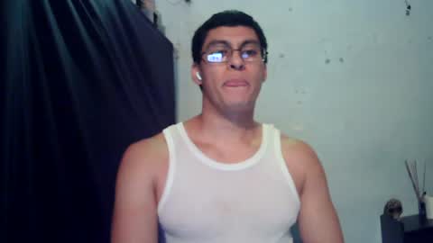 oomaurooo online show from July 8, 5:55 am