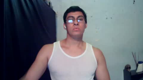 oomaurooo online show from July 9, 7:35 am